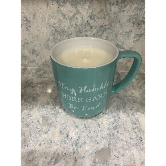 Vanilla Candle Mug - Picture 1 of 5